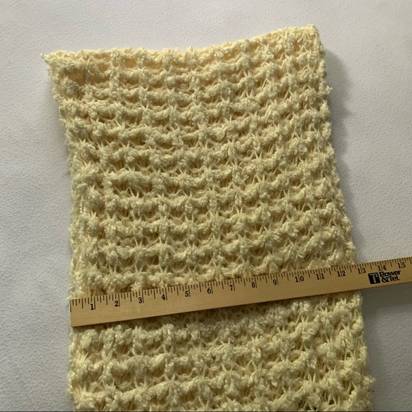 Steve Madden Chunky Knit Off White Infinity Scarf - Picture 8 of 8